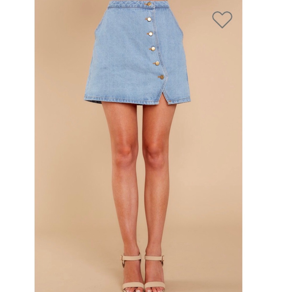 My Favorite Denim Skirt - Picture 4 of 5